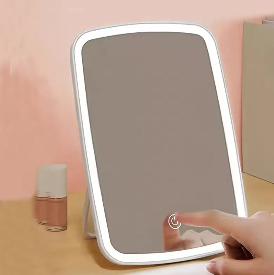 USB Charging White LED Makeup Mirror
