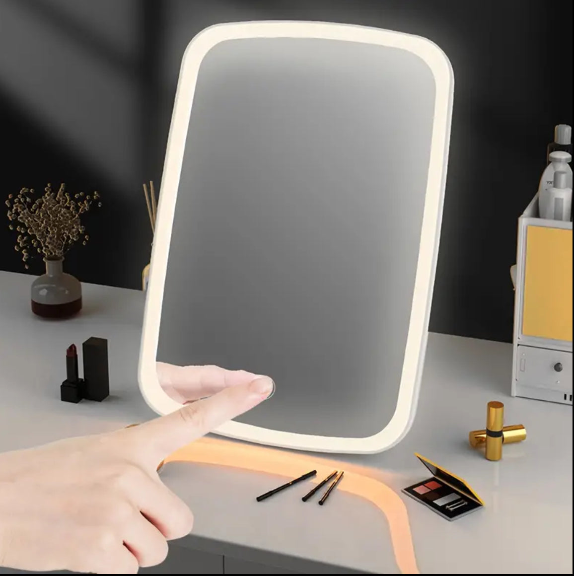 USB Charging White LED Makeup Mirror